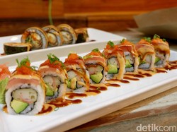 Happy Banana: Segarnya Carpaccio Tenggiri dan Fusion Sushi Enak di Labuan Bajo