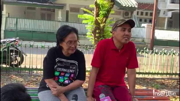 Gugun Gondrong dan Ibunda
