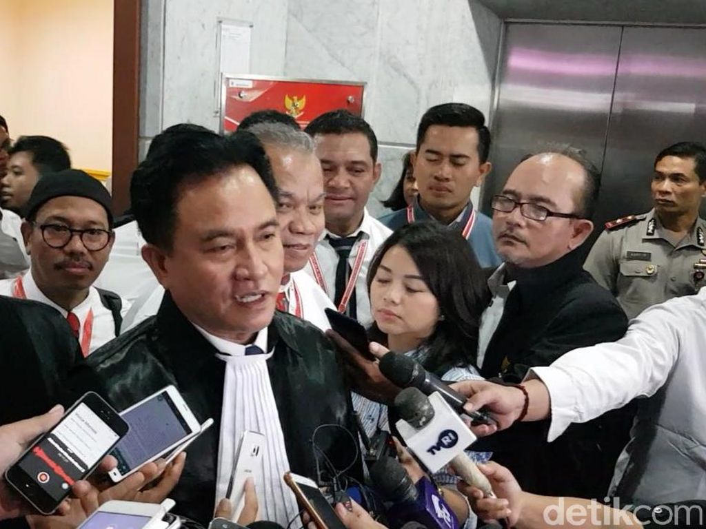 Soal Bukti Amplop, Tim Hukum Jokowi Buka Peluang Pidanakan Beti Soal Bukti Amplop, Tim Hukum Jokowi Buka Peluang Pidanakan Beti