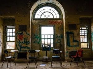 4 Destinasi yang Nggak Kalah Suram dari Chernobyl 4 Destinasi yang Nggak Kalah Suram dari Chernobyl