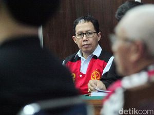 Joko Driyono Jalani Sidang Pemeriksaan Terdakwa Siang Ini Joko Driyono Jalani Sidang Pemeriksaan Terdakwa Siang Ini