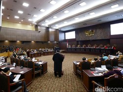 Tim Jokowi: Maruf Amin Bukan Karyawan BUMN, Tak Wajib Mundur