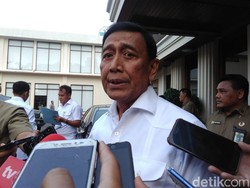Wiranto: Kalau Besok Aman, Ngapain Nyari Perkara Lemot-lemotin Medsos