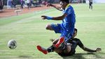 Persib Bandung vs PS Tira Persikabo Berakhir Tanpa Pemenang