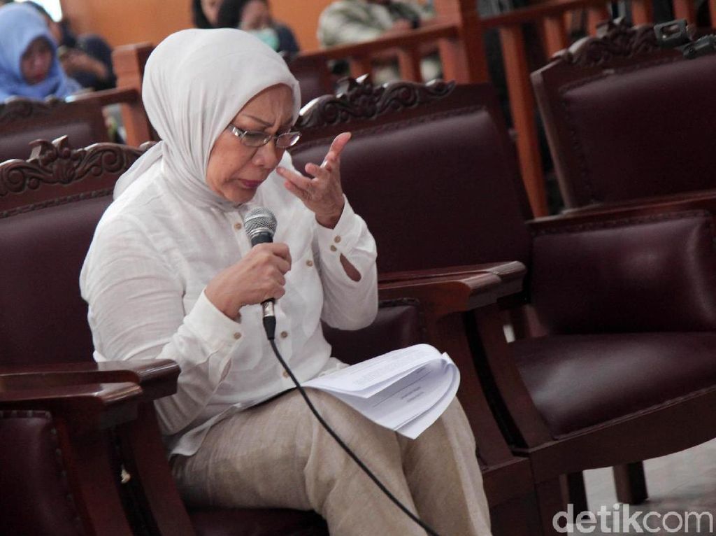 Pengacara: Kasus Hoax Ratna Dipaksakan! Pengacara: Kasus Hoax Ratna Dipaksakan!