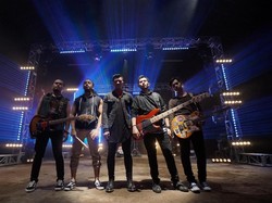 Meet After the Storm Banjir Pujian untuk Klip Perdananya