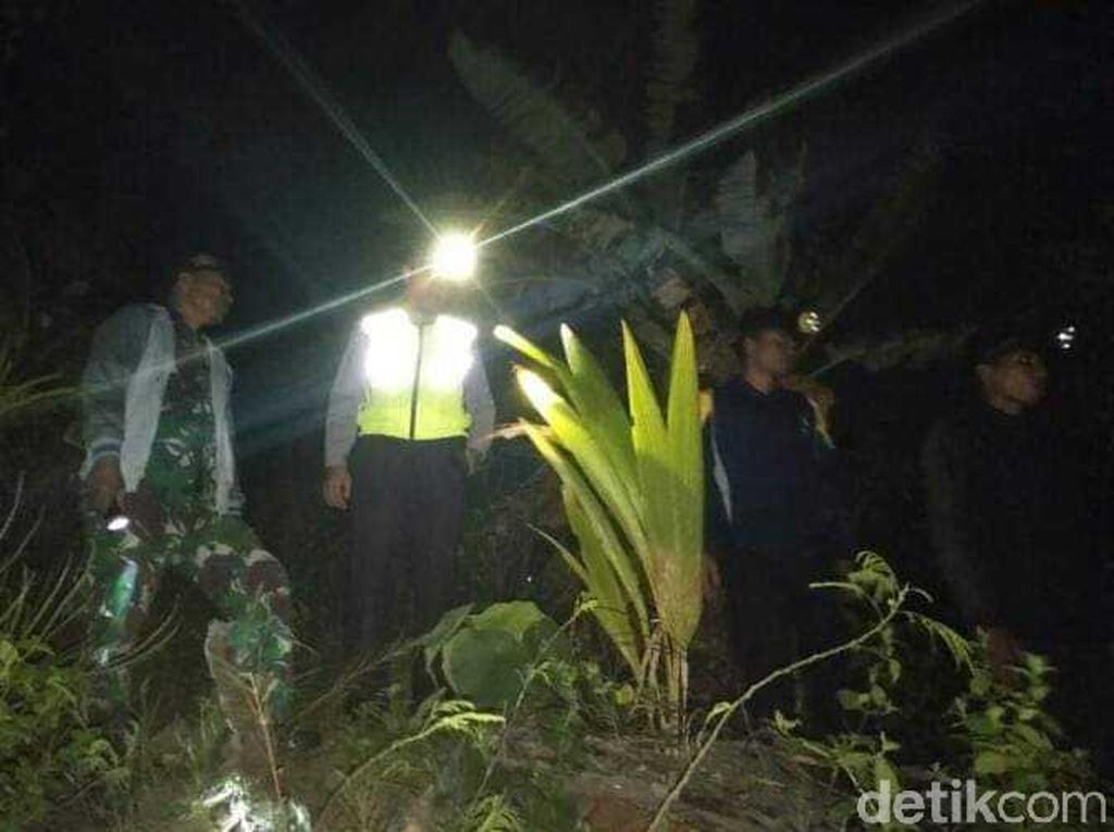 Pemancing Trenggalek Hilang di Perairan Laut Selatan Pemancing Trenggalek Hilang di Perairan Laut Selatan