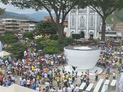 Wow! Cangkir Kopi Raksasa 20 Ton Ini untuk Pecahkan Rekor Dunia