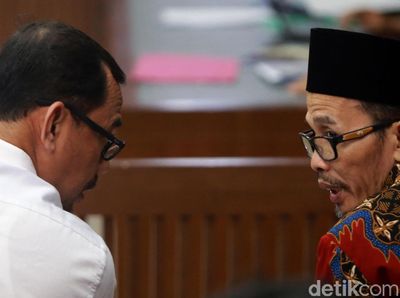 Dua Pejabat Kemenag Penyuap Rommy Jalani Sidang Lanjutan