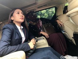 Sama-Sama Pernah Bercerai, Tata Janeeta Bikin Vlog Bareng Maia Estianty