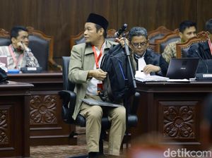 Video Hakim MK Semprot Saksi Tim Prabowo Video Hakim MK Semprot Saksi Tim Prabowo