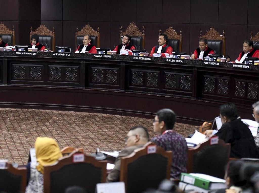 Hakim MK Minta Bukti DPT Invalid 17,5 Juta, Tim Prabowo Minta Waktu Hakim MK Minta Bukti DPT Invalid 17,5 Juta, Tim Prabowo Minta Waktu