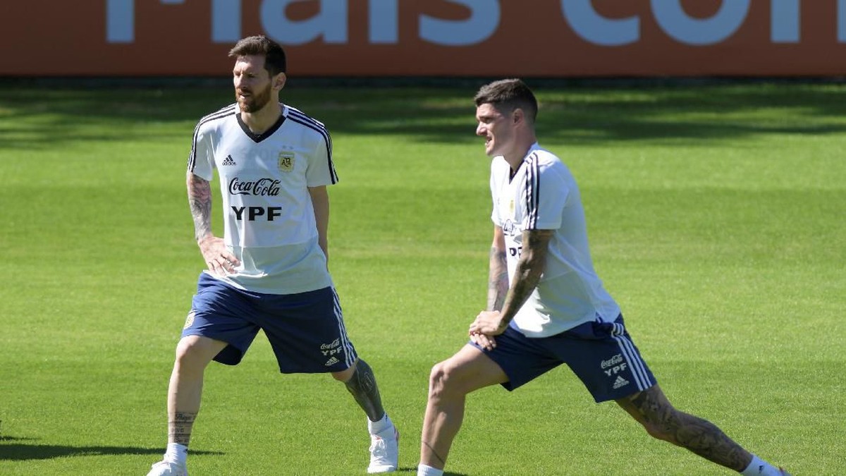 Timnas Argentina menghadapi laga hidup-mati kontra Paraguay (REUTERS/Washington Alves)