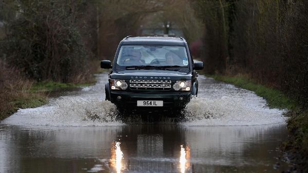Jejak Land Rover, Dari Kendaraan Perang Hingga Mobil Mewah
