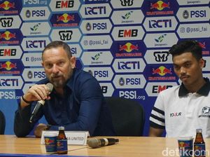 Antonic Dejan Sesalkan Aksi Ricuh Oknum Bonek