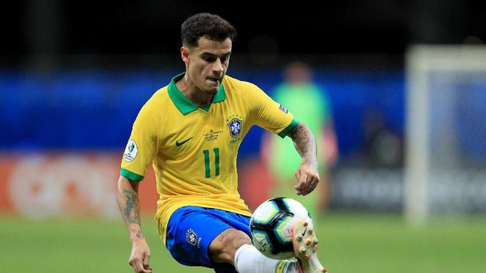 Philippe Coutinho kembali bersinar bersama Timnas Brasil, meski gagal membantu timnya menang (Buda Mendes/Getty Images) Philippe Coutinho kembali bersinar bersama Timnas Brasil, meski gagal membantu timnya menang (Buda Mendes/Getty Images)