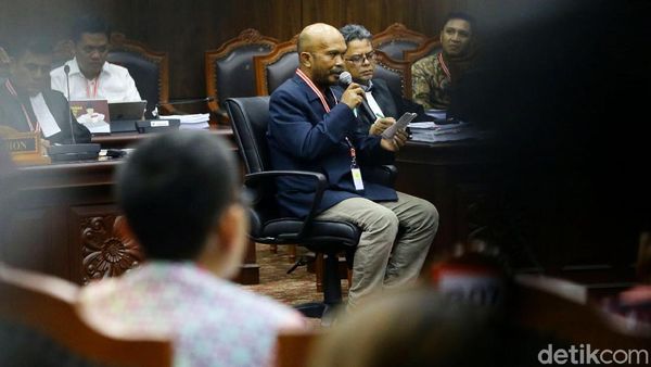 Saksi Prabowo Bicara Soal NIK Rekayasa
