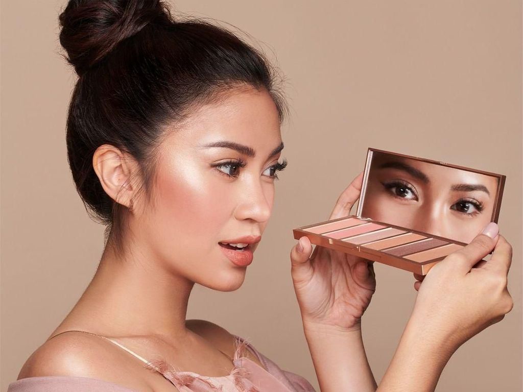 Review Makeup Palette dari Sasc yang Berkolaborasi dengan Tyna Kanna Mirdad Review Makeup Palette dari Sasc yang Berkolaborasi dengan Tyna Kanna Mirdad