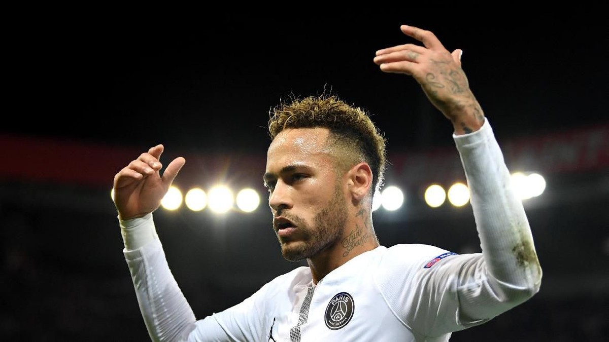 Bintang PSG Neymar dibanderol Rp 4,8 triliun. (Foto: Shaun Botterill/Getty Images)