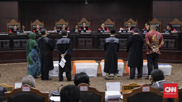 RUU MK: Hapus Masa Jabatan, Hakim Berusia 60 Sampai 70 Tahun