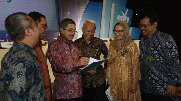 Penawaran Umum Perdana Saham Envy Technologies Indonesia