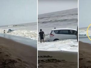 Malang Betul, Mobil Ini Terjebak di Bibir Pantai Malang Betul, Mobil Ini Terjebak di Bibir Pantai