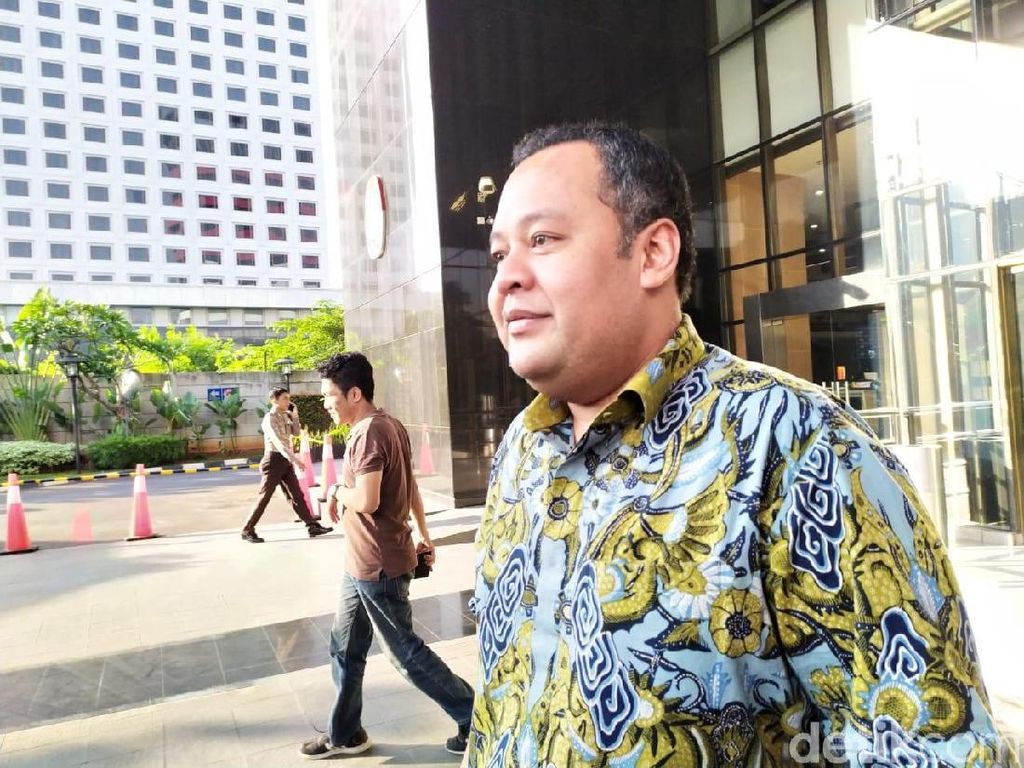 Anggota DPR Haikal Akui Ditanya KPK soal Permendag Gula Rafinasi Anggota DPR Haikal Akui Ditanya KPK soal Permendag Gula Rafinasi