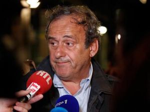 Platini Dibebaskan Usai Diperiksa Terkait Dugaan Korupsi Piala Dunia 2022 Platini Dibebaskan Usai Diperiksa Terkait Dugaan Korupsi Piala Dunia 2022