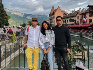 Pose Dharma Bersama Tata dan Tommy Soeharto hingga Prabowo Pose Dharma Bersama Tata dan Tommy Soeharto hingga Prabowo