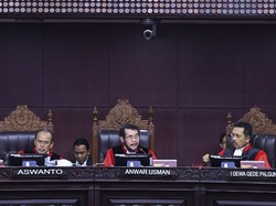 MK Cecar Saksi soal Materi  Kecurangan Bagian dari Demokrasi