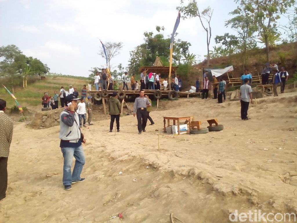 Perahu Wisata Bendungan Logung Kudus Ditutup, Pemilik Pasrah Perahu Wisata Bendungan Logung Kudus Ditutup, Pemilik Pasrah