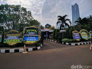 Putra Ketua MA Meninggal Saat Touring, Airlangga-Fahri Kirim Karangan Bunga