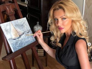 Kerap Posting Hasil Lukisan di IG, Wanita Ini Dianggap Penipu