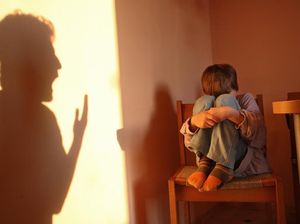 Viral! Anak 3 Tahun Diseret di Tanah oleh Ibu Gegara Rusak Cabai Tetangga