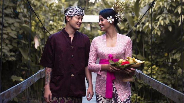 Syamsir Alam & Bunga Jelitha