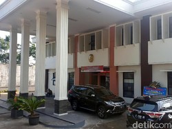 Catut Nama Tommy Soeharto, Mangkulangit Tipu Pengusaha Cianjur