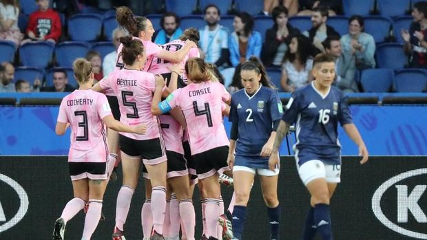 Argentina sempat tertinggal 0-3 dari Skotlandia.
