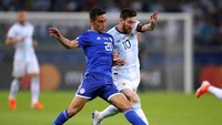 Argentina menghadapi situasi hidup-mati setelah seri 1-1 dengan Paraguay. Albiceleste terancam tersingkir di fase grup Copa America 2019. Luisa Gonzalez/Reuters.