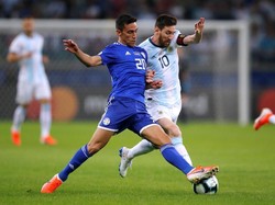 Argentina menghadapi situasi hidup-mati setelah seri 1-1 dengan Paraguay. Albiceleste terancam tersingkir di fase grup Copa America 2019. Luisa Gonzalez/Reuters.
