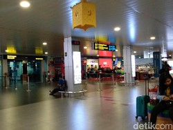 Ada Insiden, Penumpang Bandara Bandung Belum Dapat Kepastian Jadwal