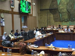 DPR Rapat dengan Jonan Bahas Anggaran, Ini Hasilnya