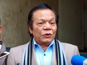 Eggi Sudjana Minta Polisi Setop Penyidikan Kasusnya Eggi Sudjana Minta Polisi Setop Penyidikan Kasusnya
