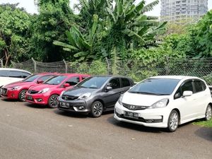 Mengenal Flat Spot, Kondisi Ban Rusak Gegara Mobil Kelamaan Parkir Mengenal Flat Spot, Kondisi Ban Rusak Gegara Mobil Kelamaan Parkir