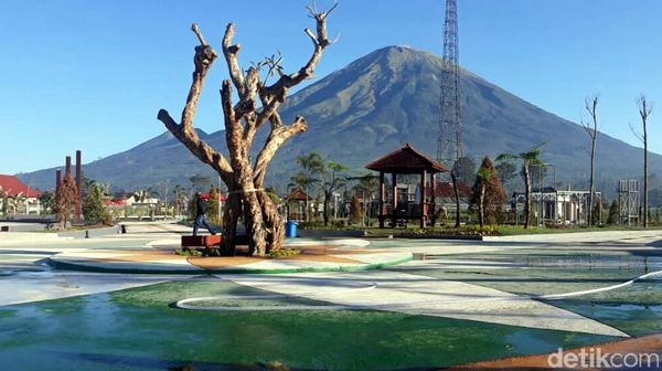 Foto: Libur Sekolah, Ada Taman Rekreasi Asyik di Wonosobo