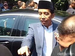 Reaksi Warga Saat Jokowi Hadiri Pernikahan Putri Rais Aam PBNU di Surabaya