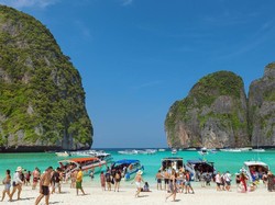 Hindari Keramaian, Ini 5 Tips Liburan di Negara Orang