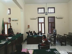 Sidang Pledoi, Vanessa Angel Tetap Minta Bebas