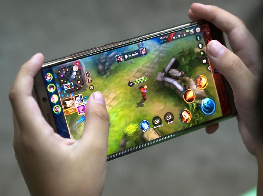 Kesal Internet Dicabut, Pria Ini Nekat Racuni Persediaan Air Keluarganya Kesal Internet Dicabut, Pria Ini Nekat Racuni Persediaan Air Keluarganya