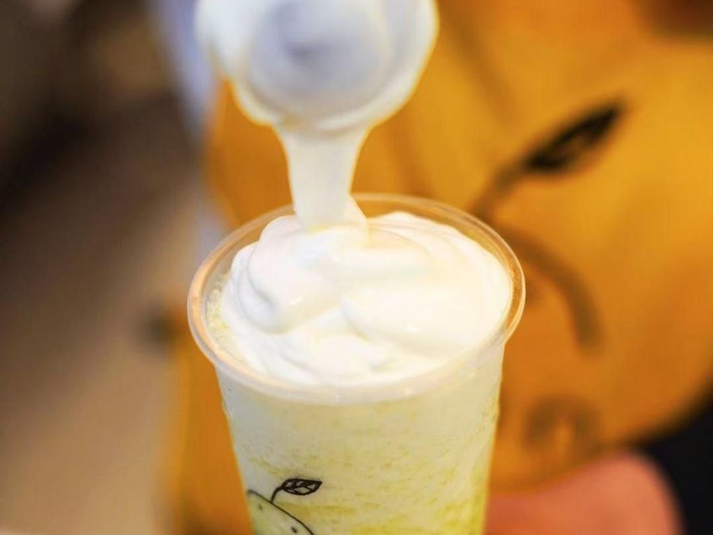 Selain Bubble Tea, Ada Milk Tea Topping Busa Keju yang Hits di Sini Selain Bubble Tea, Ada Milk Tea Topping Busa Keju yang Hits di Sini