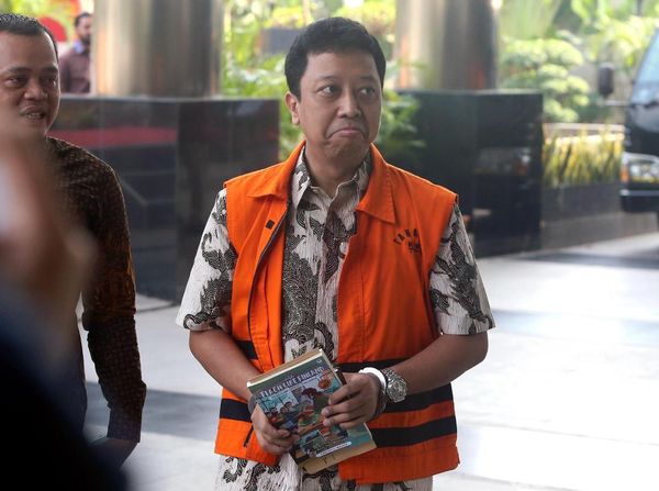 Ekspresi Rommy Saat Diperiksa KPK Soal Suap Eks Pejabat Kemenkeu